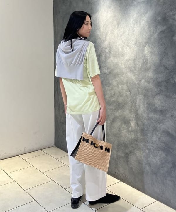 nodokaさんの「BEAMS WOMEN｜【別注】BATONER / クルーネック ニット」を使ったコーディネート