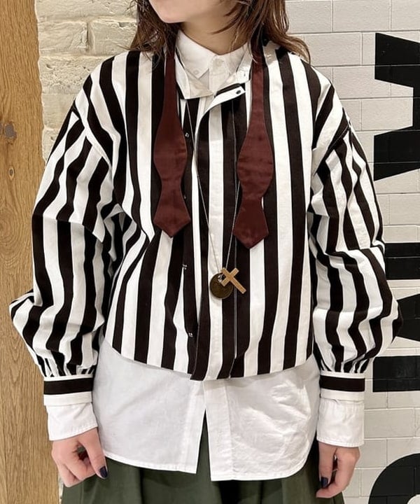 ナツハさんの「BEAMS WOMEN｜HAVERSACK / ストライプ シャツ」を使ったコーディネート