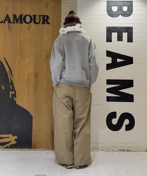 マツミヤさんの「BEAMS WOMEN｜【別注】GOOD ROCK SPEED / CP スウェット」を使ったコーディネート