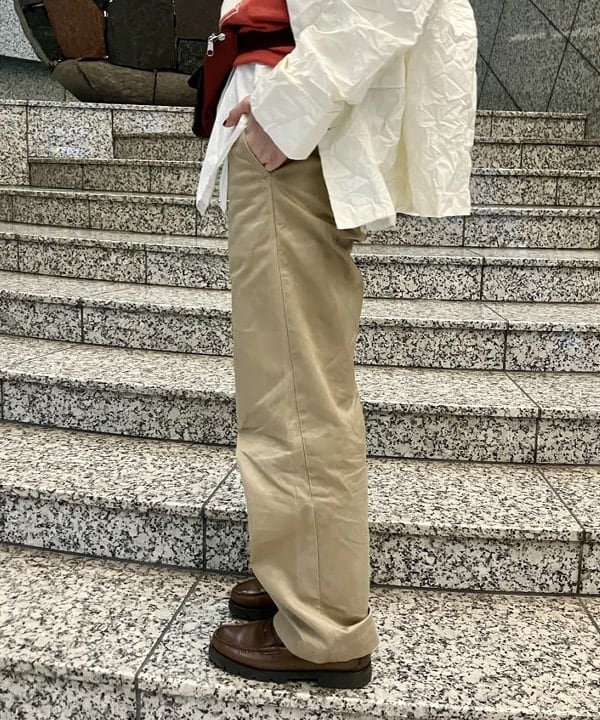 小原 もこさんの「BEAMS WOMEN｜マドラス チェック ブルゾン」を使ったコーディネート