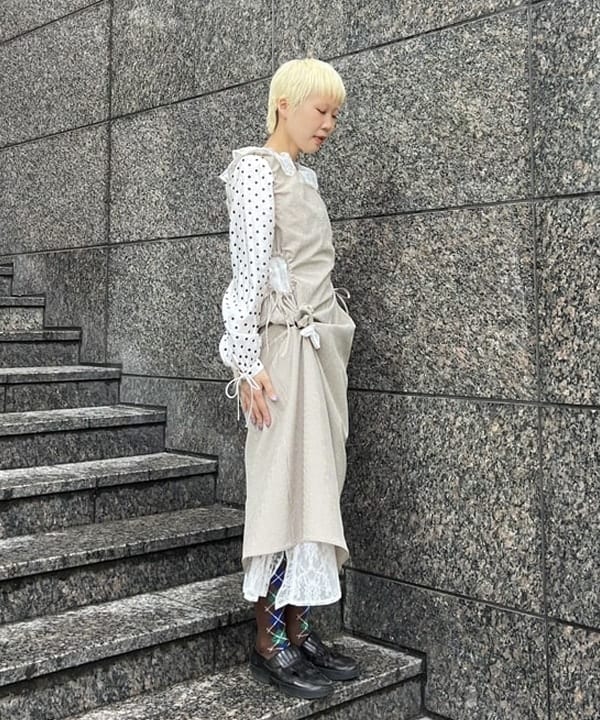 あさひさんの「BEAMS WOMEN｜フラワー ヘアゴム」を使ったコーディネート