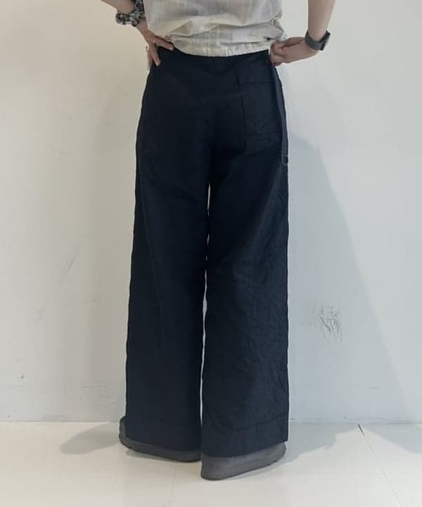 清水 彩乃さんの「BEAMS WOMEN｜チェック & デニム シュシュ 3SET」を使ったコーディネート