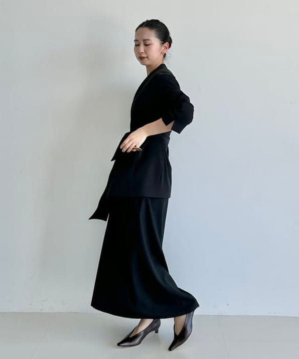 佐藤 美樹さんの「BEAMS WOMEN｜ドライカルゼ ベルテッド ジャケット」を使ったコーディネート