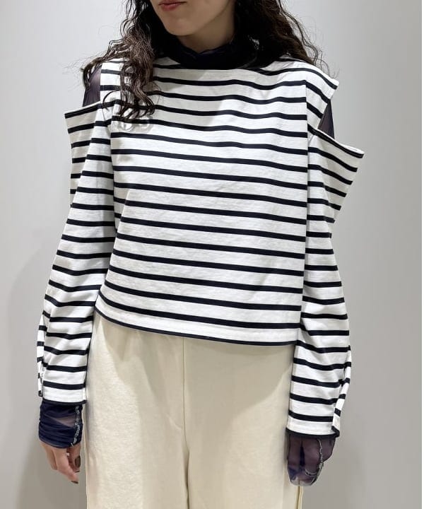 庭野 優紀さんの「BEAMS WOMEN｜maturely / ボーダー オープン ショルダー ロングスリーブ カットソー」を使ったコーディネート