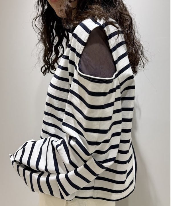 庭野 優紀さんの「BEAMS WOMEN｜maturely / ボーダー オープン ショルダー ロングスリーブ カットソー」を使ったコーディネート