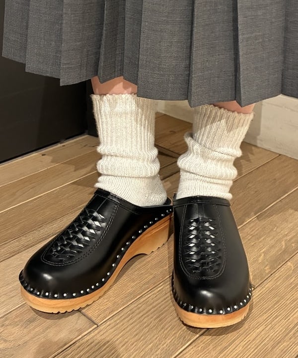 ando naoさんの「BEAMS WOMEN｜ミックス プリーツ スカート」を使ったコーディネート