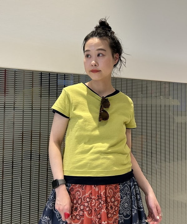 清水 彩乃さんの「BEAMS WOMEN｜ワイド デニム パンツ」を使ったコーディネート