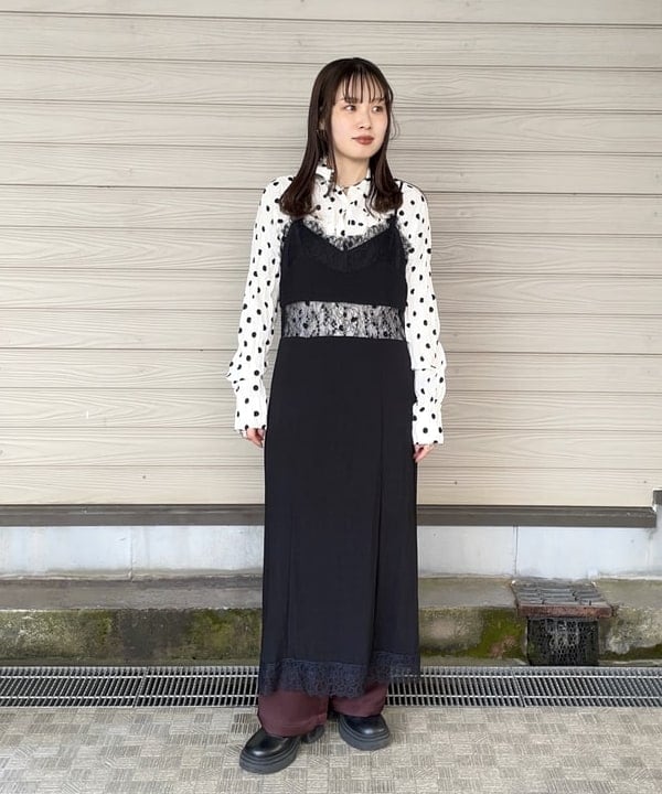 カタヤマ アヤさんの「BEAMS WOMEN｜LEVI&rsquo;S(R) / 90S トラッカージャケット」を使ったコーディネート