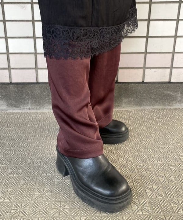 カタヤマ アヤさんの「BEAMS WOMEN｜LEVI&rsquo;S(R) / 90S トラッカージャケット」を使ったコーディネート