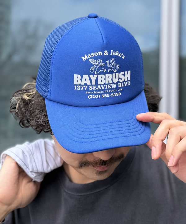 BAKU(東江 漠)さんの「BEAMS WOMEN｜バックボタンシャツ」を使ったコーディネート