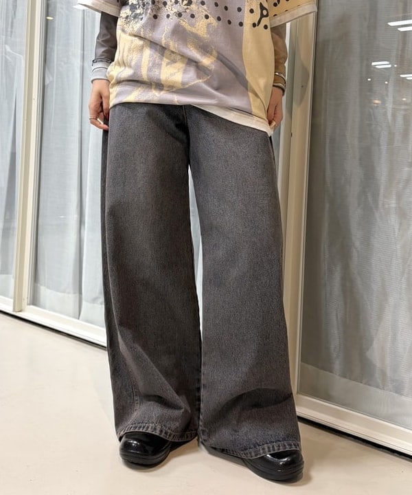 松本 佳菜子さんの「BEAMS WOMEN｜フェイクレザー フライト ジャケット」を使ったコーディネート