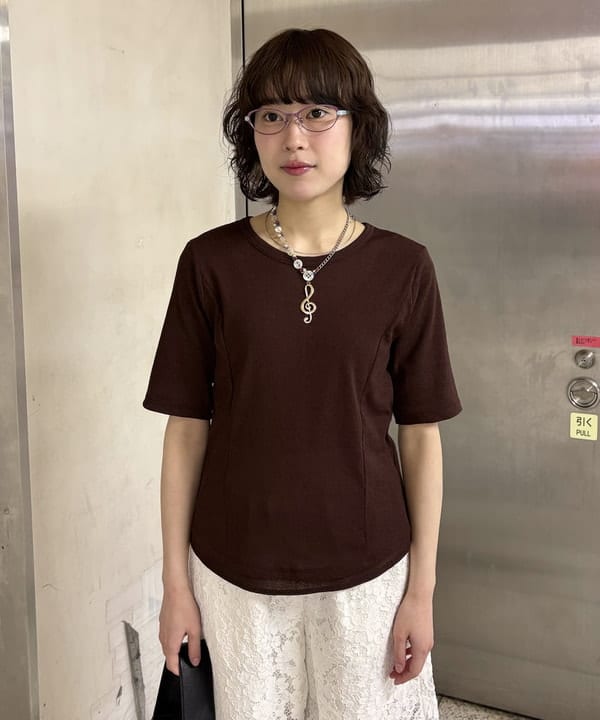 amaさんの「BEAMS WOMEN｜スタッズ ベルト バッグ」を使ったコーディネート
