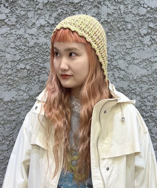 マツモト アカネさんの「BEAMS WOMEN｜ドット サテン フリル スカート」を使ったコーディネート