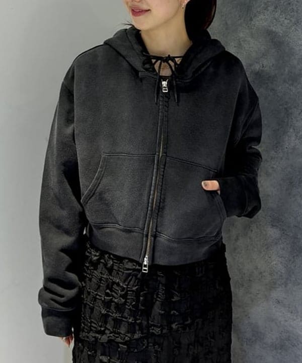 ササキさんの「BEAMS WOMEN｜スウェット ジップ フーディー」を使ったコーディネート