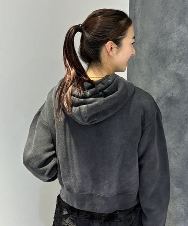 ササキさんの「BEAMS WOMEN｜スウェット ジップ フーディー」を使ったコーディネート