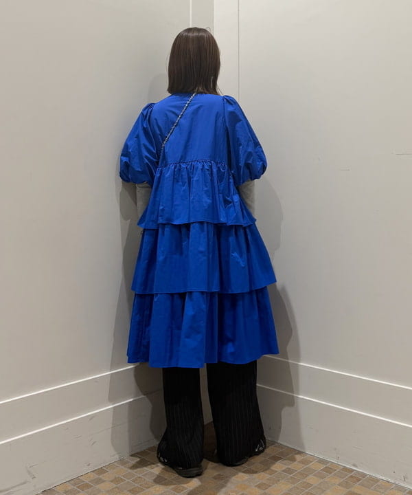 松本 佳菜子さんの「BEAMS WOMEN｜blicenscell / ビジュー バッグ」を使ったコーディネート