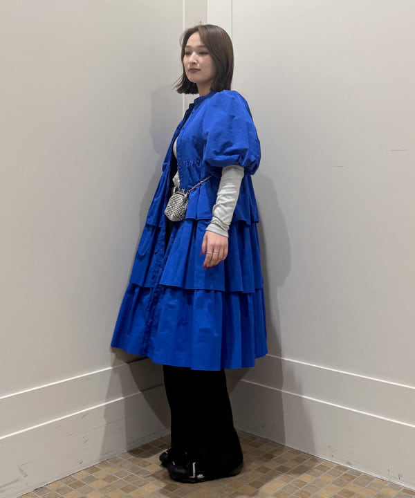 松本 佳菜子さんの「BEAMS WOMEN｜blicenscell / ビジュー バッグ」を使ったコーディネート