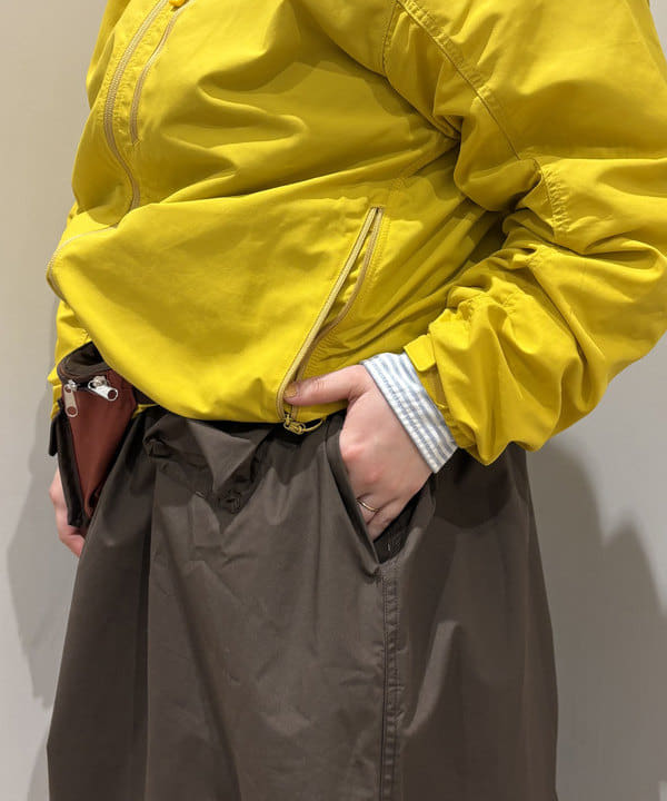 イガラシさんの「BEAMS WOMEN｜▲【別注】THE NORTH FACE PURPLE LABEL / フィールド ジャンパー スカート」を使ったコーディネート