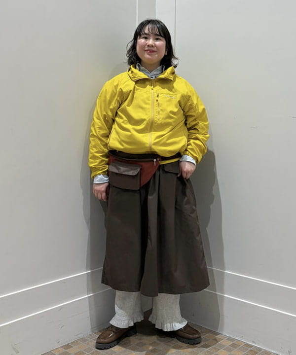 イガラシさんの「BEAMS WOMEN｜▲【別注】THE NORTH FACE PURPLE LABEL / フィールド ジャンパー スカート」を使ったコーディネート