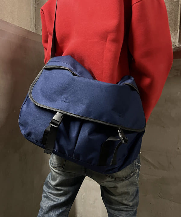 ムファサさんの「BEAMS WOMEN｜フルフェイス ジップアップ フーディ 【ワイドショートフィット】」を使ったコーディネート