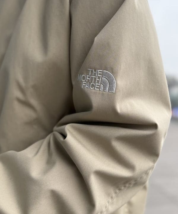 BAKU(東江 漠)さんの「BEAMS WOMEN｜【別注】Gramicci / 4WAYストレッチ ナイロン スラックス」を使ったコーディネート