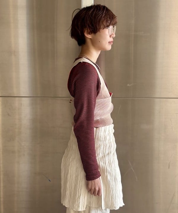 みりさんの「カット ジャカード ジップ シャツ」を使ったコーディネート