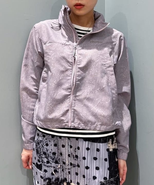 あさひさんの「BEAMS WOMEN｜【別注】FILA / ECHAPPE MS V2」を使ったコーディネート