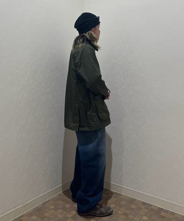 Ryohei Takataさんの「BEAMS WOMEN｜【別注】Barbour / BEDALE New Barbour Tech Classic Fit」を使ったコーディネート