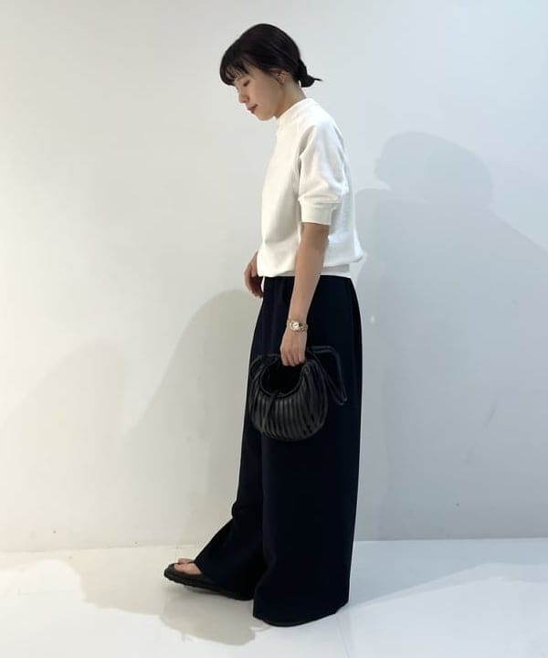 SAKAIさんの「BEAMS WOMEN｜COG THE BIGSMOKE / ALISON イージーパンツ」を使ったコーディネート