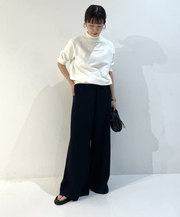 SAKAIさんの「BEAMS WOMEN｜COG THE BIGSMOKE / ALISON イージーパンツ」を使ったコーディネート