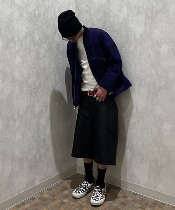 ムファサさんの「BEAMS WOMEN｜カウレザー イージー ショートパンツ【ワイドストレートフィット】」を使ったコーディネート