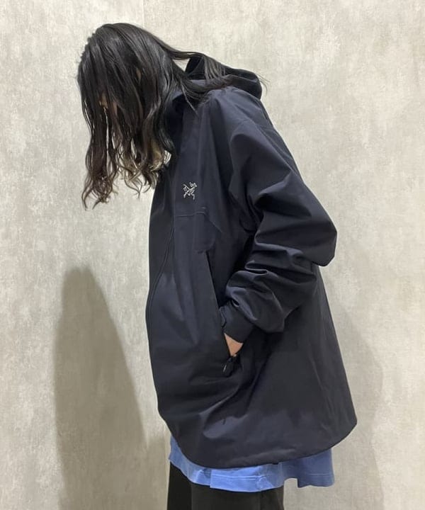 菊田 悠さんの「BEAMS WOMEN｜ARC&rsquo;TERYX / Beta Jacket」を使ったコーディネート