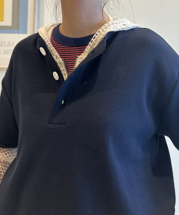 清水 彩乃さんの「BEAMS WOMEN｜【別注】Healthknit / ヘビー リブ ショートスリーブ Tシャツ」を使ったコーディネート