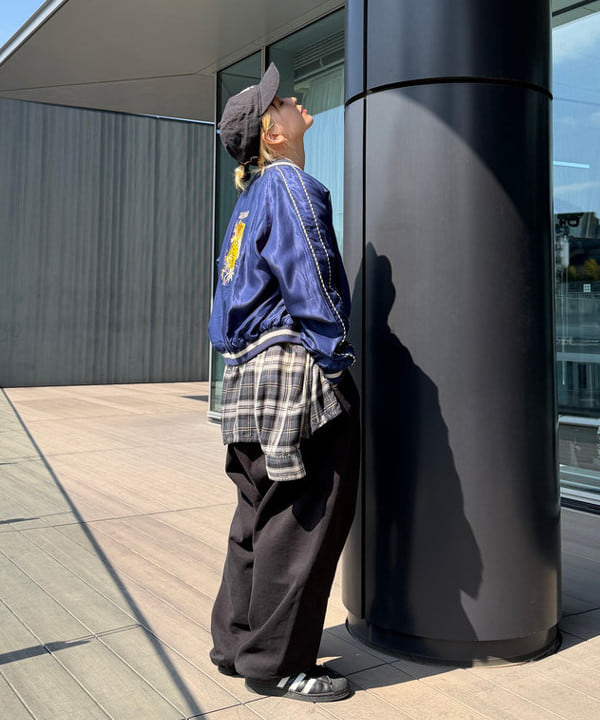 Heg.さんの「BEAMS WOMEN｜バルーンシルエット スウェットパンツ 【ワイドストレートフィット】」を使ったコーディネート