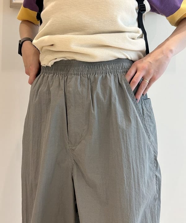 清水 彩乃さんの「BEAMS WOMEN｜パッカブル バックパック」を使ったコーディネート