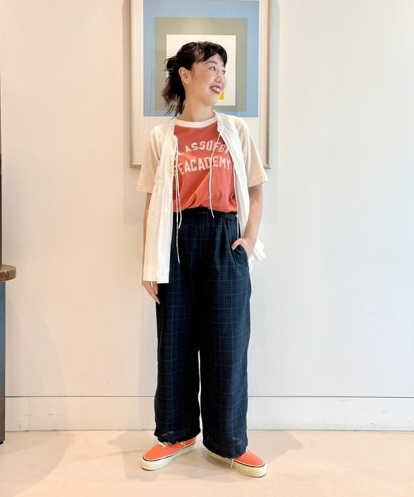 おのすさんの「BEAMS WOMEN｜【別注】Gramicci / チェック イージーパンツ」を使ったコーディネート