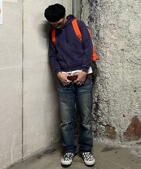 ムファサさんの「BEAMS WOMEN｜【別注】Healthknit &times; maturely / トンプキンス フルジップ パーカー」を使ったコーディネート