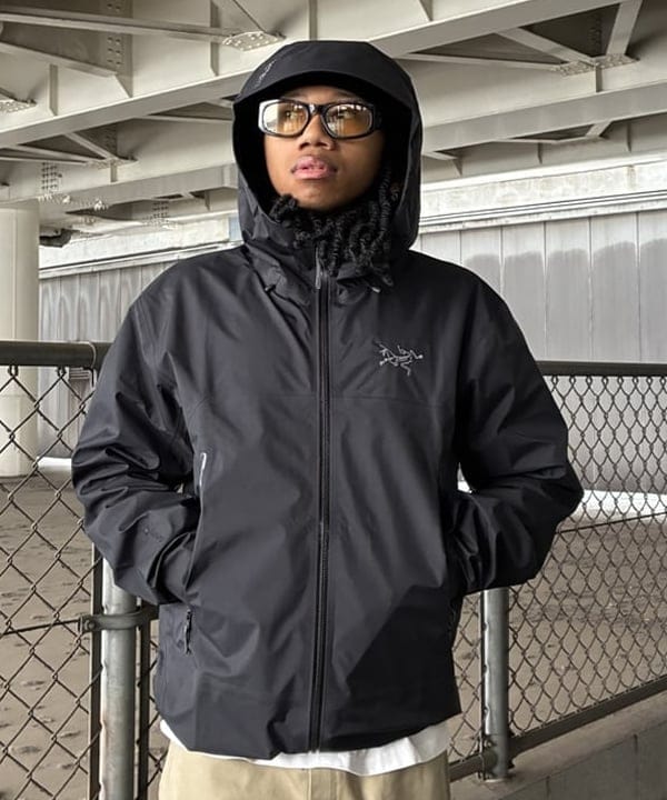 NADEL ナデールさんの「BEAMS WOMEN｜ARC&rsquo;TERYX / Beta SL Jacket」を使ったコーディネート