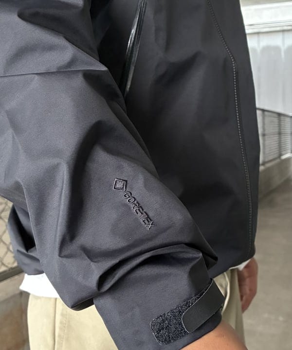NADEL ナデールさんの「BEAMS WOMEN｜ARC&rsquo;TERYX / Beta SL Jacket」を使ったコーディネート