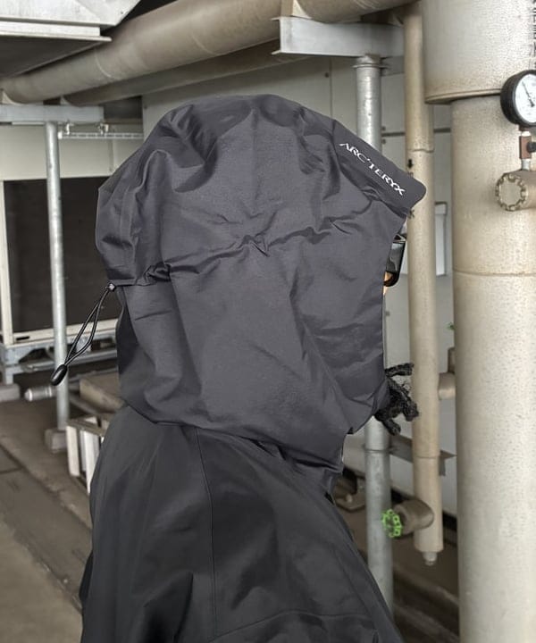 NADEL ナデールさんの「BEAMS WOMEN｜ARC&rsquo;TERYX / Beta SL Jacket」を使ったコーディネート