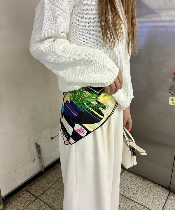 CHIHIROさんの「BEAMS WOMEN｜コットン ローゲージ ロングスリーブ プルオーバー」を使ったコーディネート