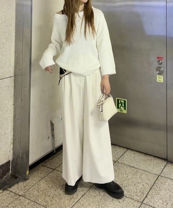 CHIHIROさんの「BEAMS WOMEN｜コットン ローゲージ ロングスリーブ プルオーバー」を使ったコーディネート