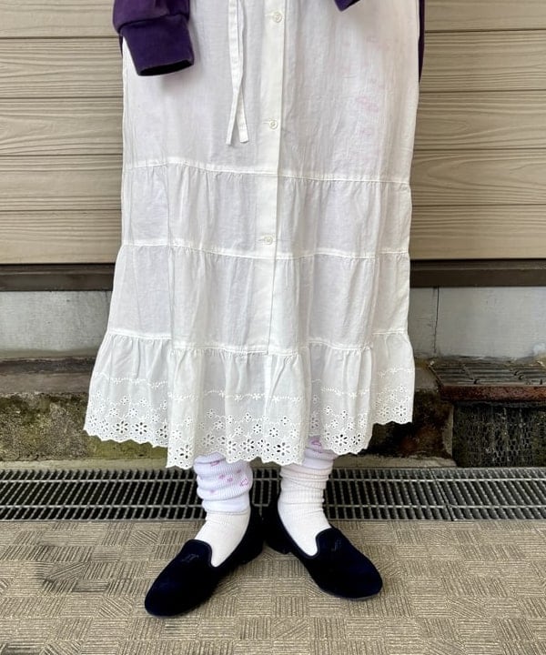 チナツさんの「BEAMS WOMEN｜カットワーク キャミワンピース」を使ったコーディネート