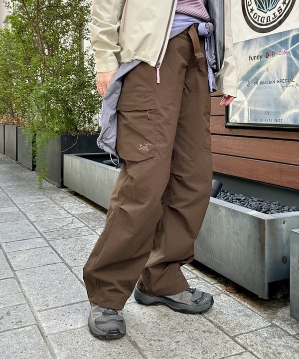 イシイ サオリさんの「BEAMS WOMEN｜【別注】Healthknit / ワッフル ボーダー Tシャツ」を使ったコーディネート