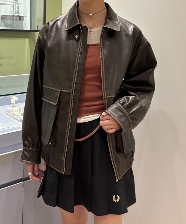 れいなさんの「BEAMS WOMEN｜フェイクレザー フライト ジャケット」を使ったコーディネート