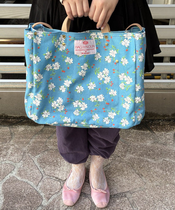 晶さんの「BEAMS WOMEN｜サマー ベロア リンガー Tシャツ」を使ったコーディネート