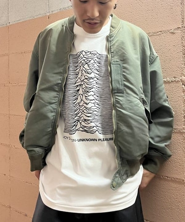 BANさんの「BEAMS WOMEN｜【別注】REMI RELIEF / L-2B Flight Jacket」を使ったコーディネート