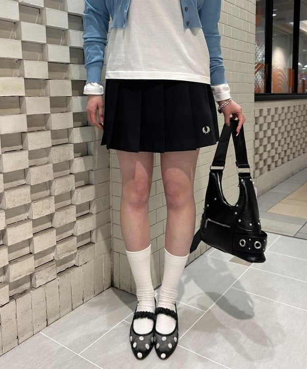 桃羽さんの「BEAMS WOMEN｜14ゲージ ショート丈 クルーネック カーディガン」を使ったコーディネート