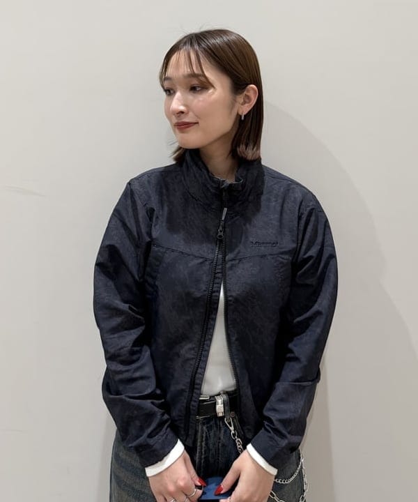 松本 佳菜子さんの「BEAMS WOMEN｜ACOC / Drawstring Bag」を使ったコーディネート