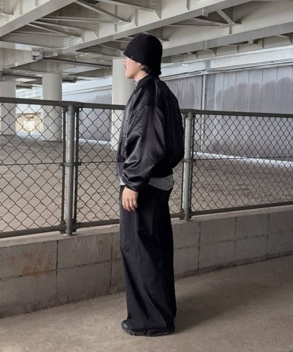 しゅうとさんの「BEAMS WOMEN｜リバーシブル フェード ボンバー ジャケット」を使ったコーディネート